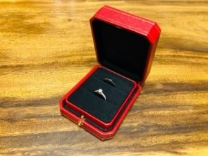 婚約指輪